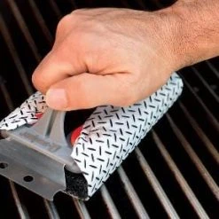 Q-Swiper Grill Cleaner Kit (1 Brush + 25 Wipes)