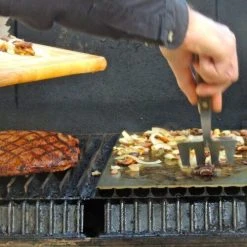 GrillGrate - The Griddle BBQ Accessories